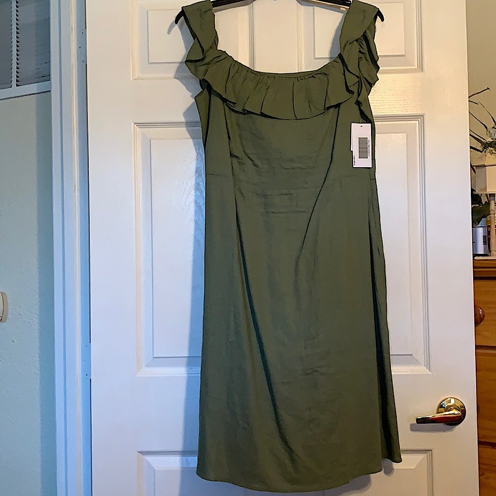 Women’s dress